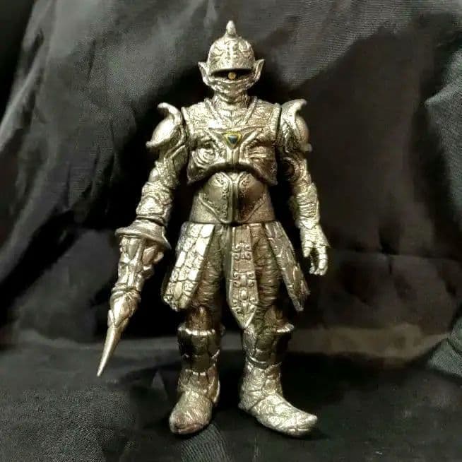 生産終了】金属生命体アパテー ウルトラマン怪獣 ソフビ 800 廃盤 レア