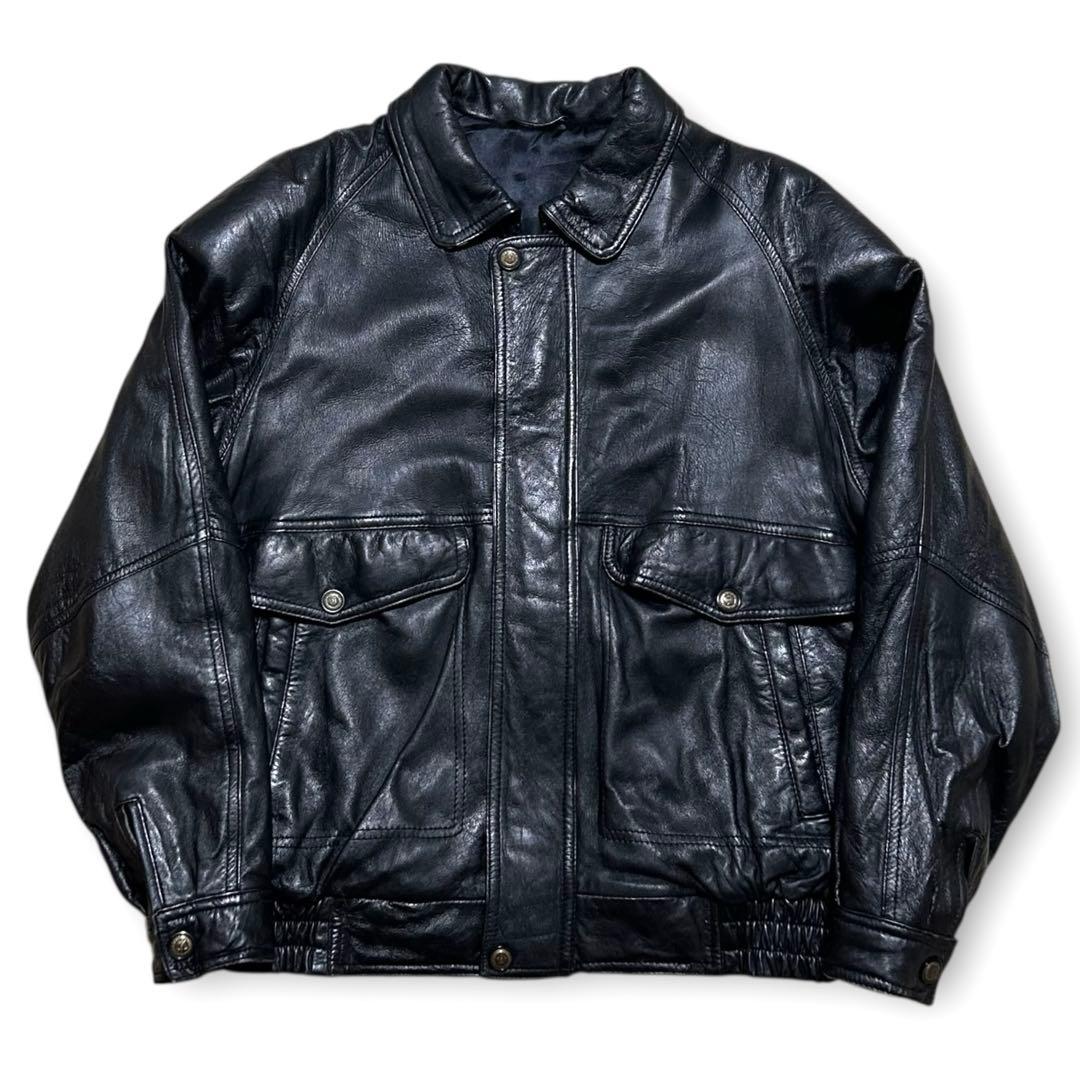 90s vintage レザージャケット 短丈 A2 本革 フライトジャケット 雰囲気抜群 80s 90s vintage 短丈 A2 本革 ヴィンテージ フライト