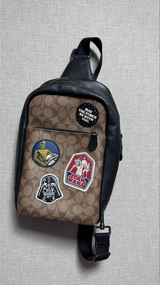 Coach Star Wars ボディバッグ
