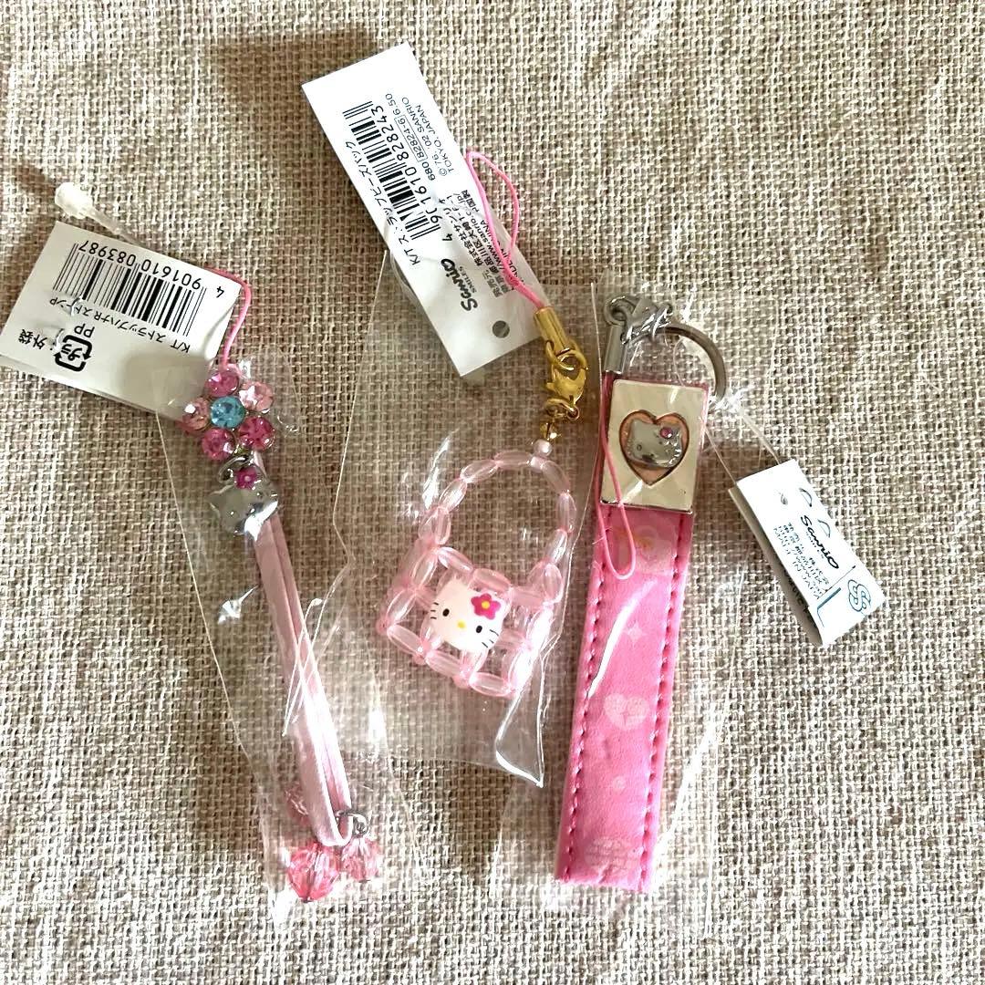 まとめてキティちゃんストラップ ラインストーン ビーズ キラキラ