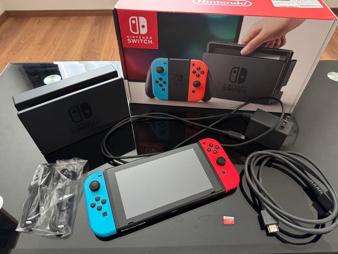 Nintendo Switch 本体 128GB microSD付き