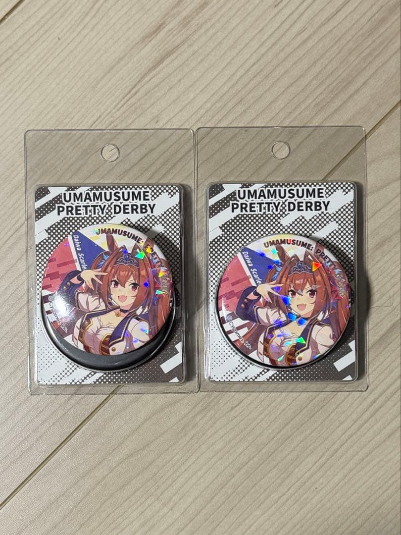 ウマ娘 ダイワスカーレット 缶バッジ - メルカリ