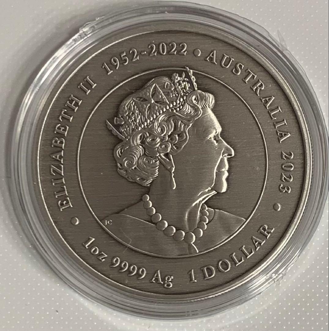 DRAGON & KOI Antique 1 Oz Silver Coin 1$ - メルカリ