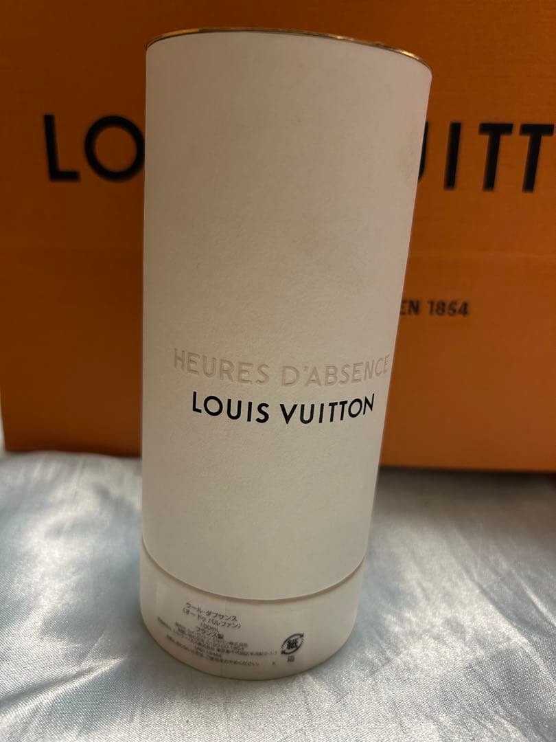 LOUIS VUITTON HEURES D'ABSENCE 香水
