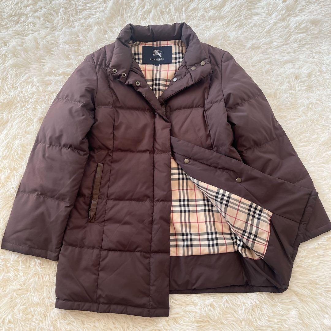 バーバリー　ダウンコート　ノバチェック　ブラウン　ダウンジャケット　茶色