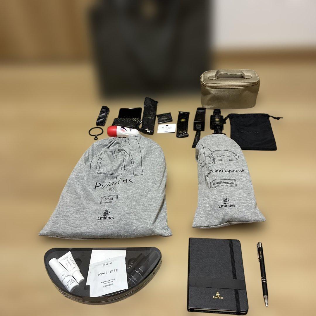 エミレーツ航空　ファーストクラス　アメニティセット　新品未使用