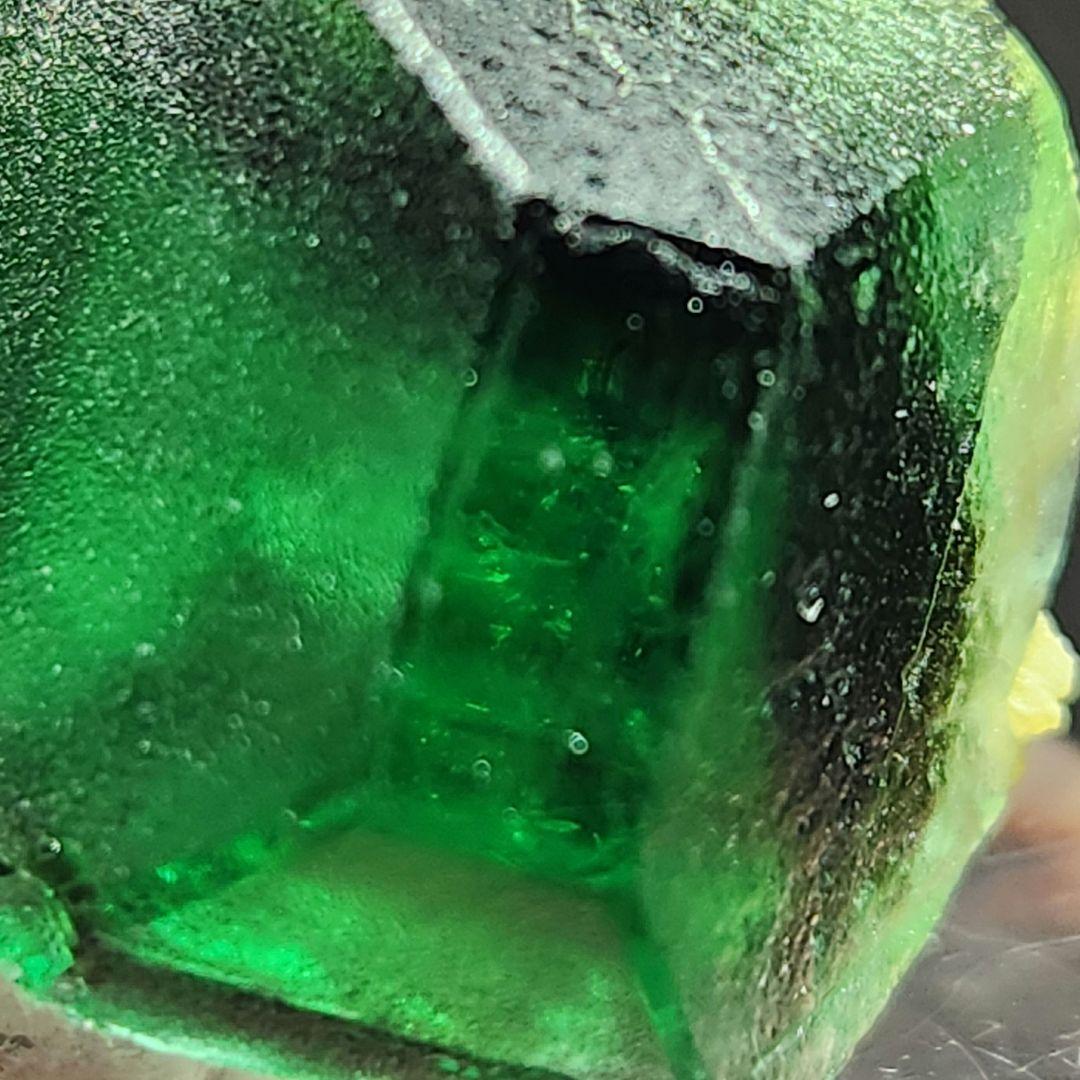 エイリアン アイ？フローライト原石 - メルカリ