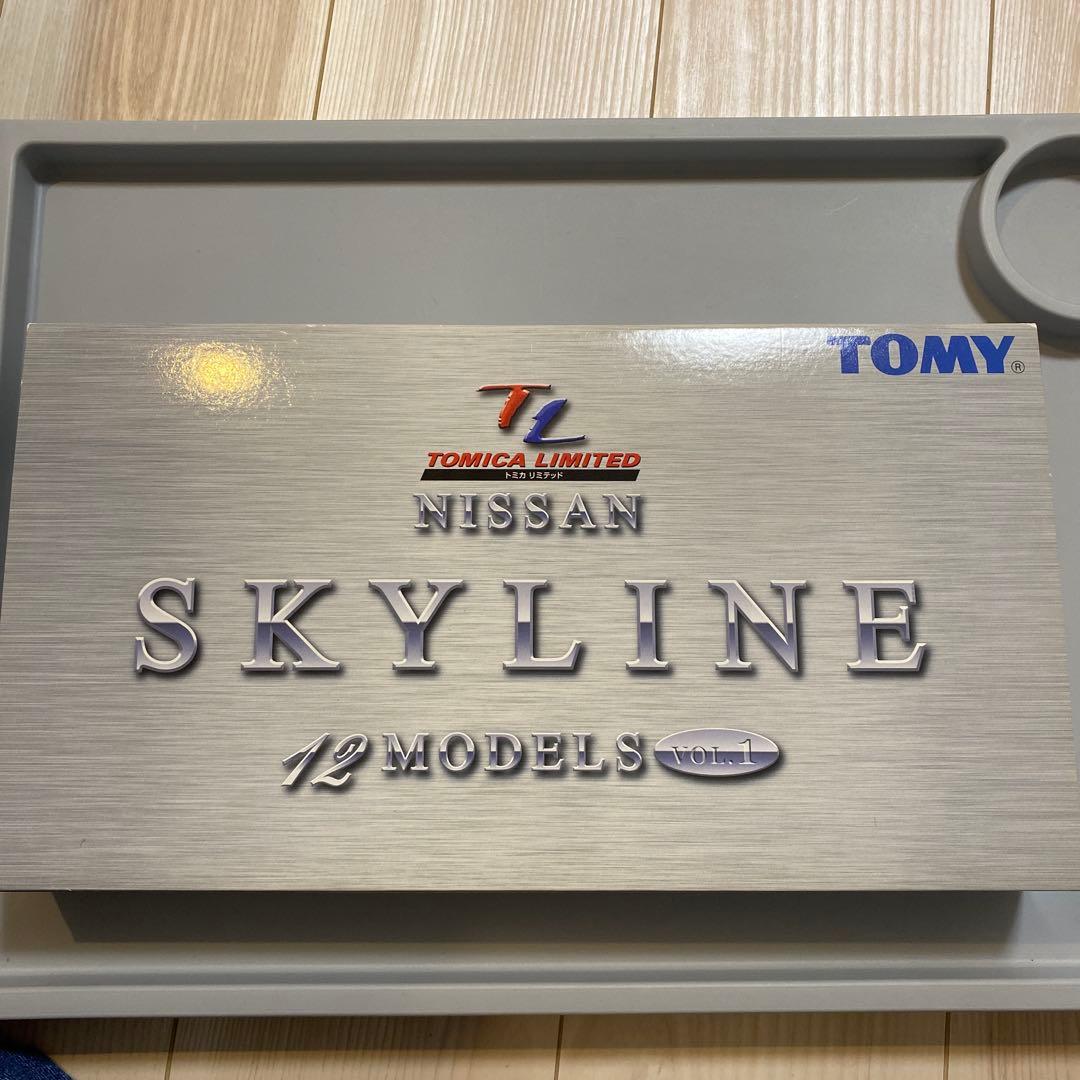 TOMICA LIMITED SKYLINE 12 MODELSセット