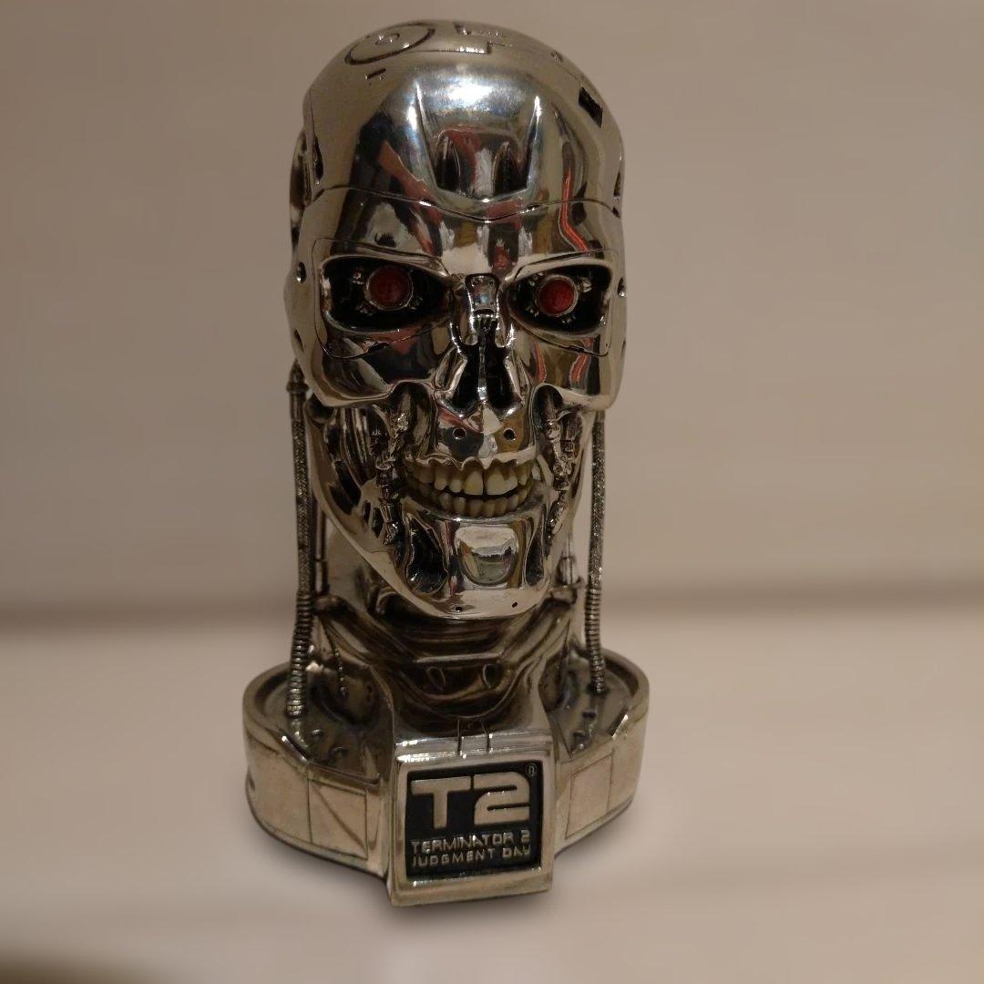 ターミネーター2 エンドスケルトンハーフサイズ　バトルダメージバージョン