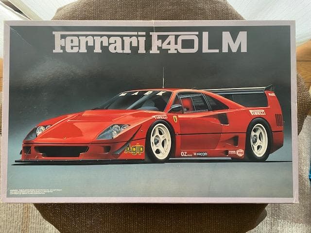 ジャンク 1/16 フジミ フェラーリ F40LM