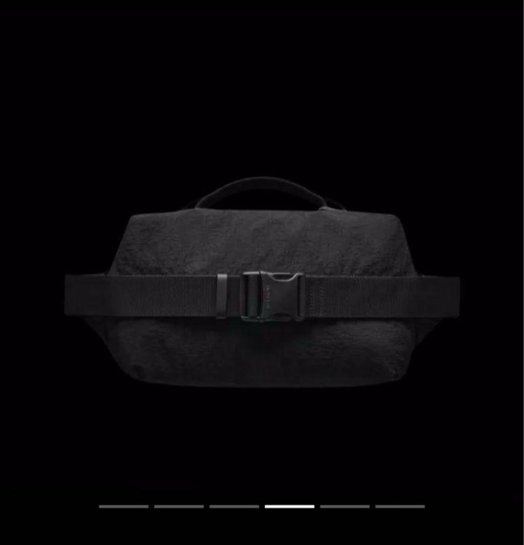 yokingMONCLER ALCHEMY 価格:126,500円