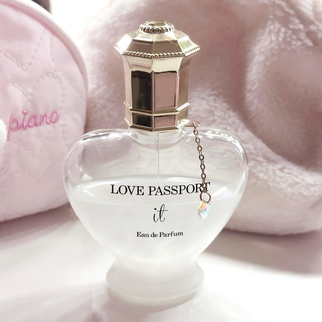 ラブパスポート LOVE PASSPORTオーデパルファム シュガリーアップル
