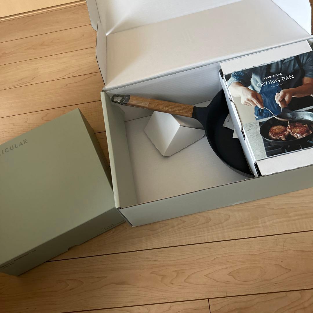 バーミキュラ フライパン 26cm ガラスリッドセット　未使用品