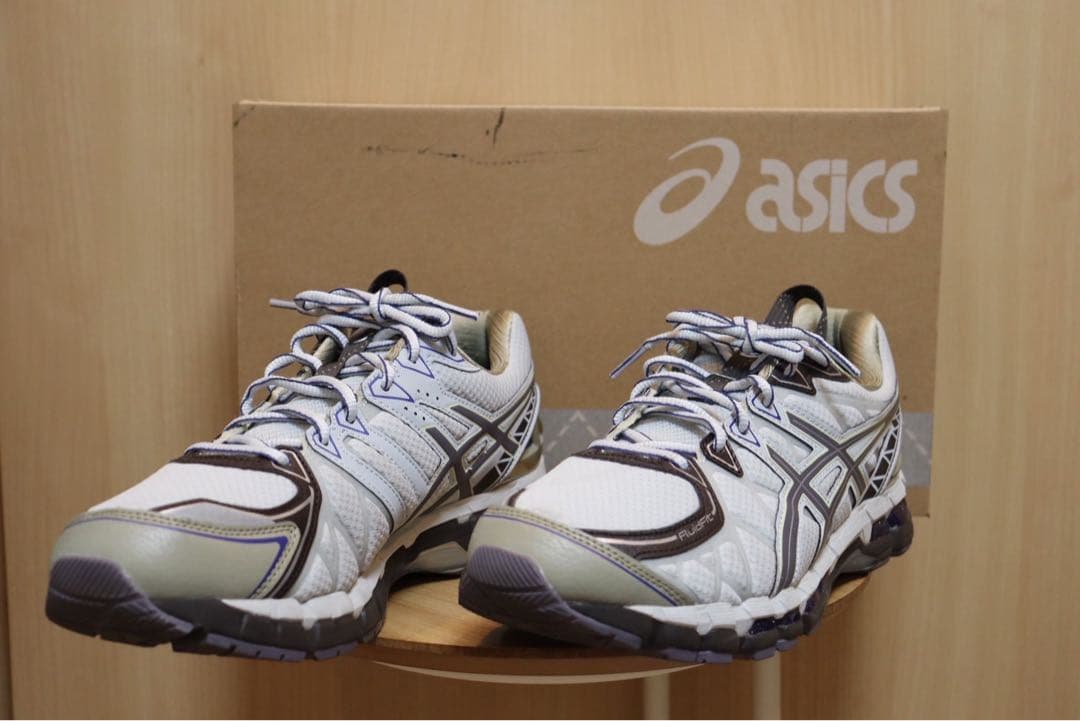 ★値段交渉可★ASICS UB10-S GEL-KAYANO 20 28.5cm