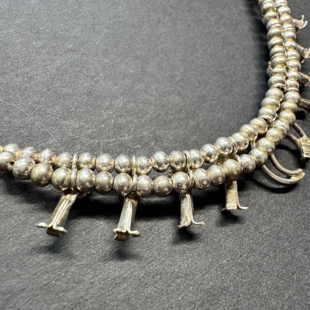 希少】Navajo スカッシュブロッサム ネックレス - メルカリ