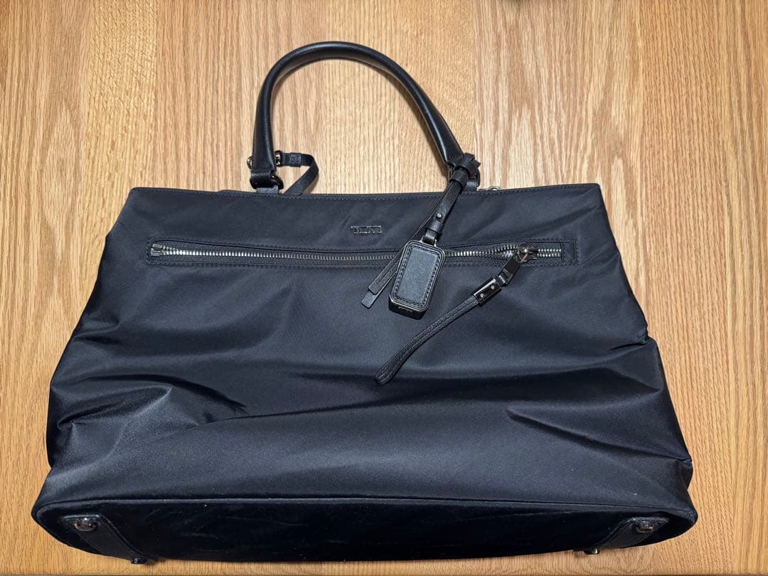 h*i様 ユ*ケ様 TUMI VOYAGEUR 「シーラ」ラージ・トート