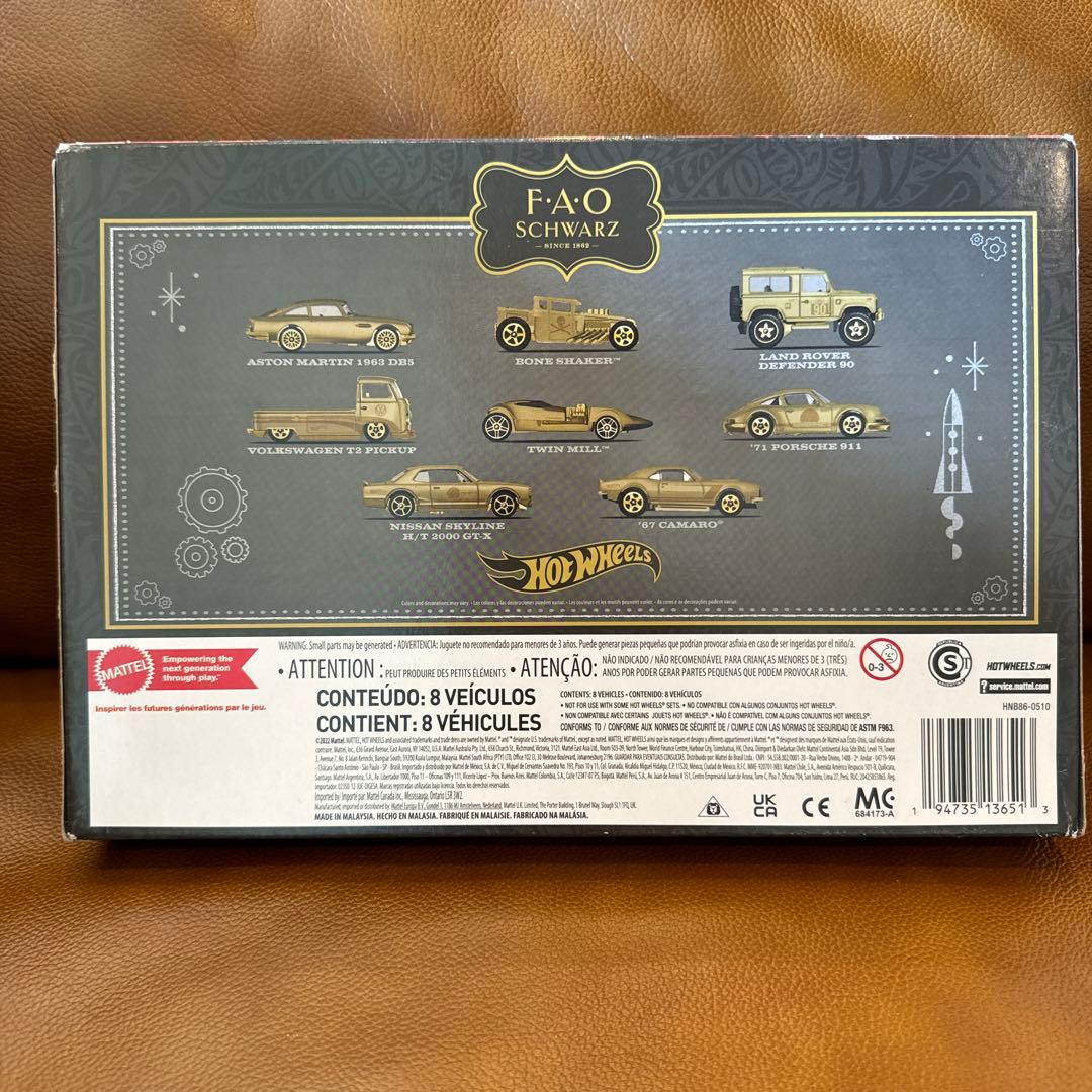 F.A.O. Schwarz Hot Wheels 8台セット - メルカリ