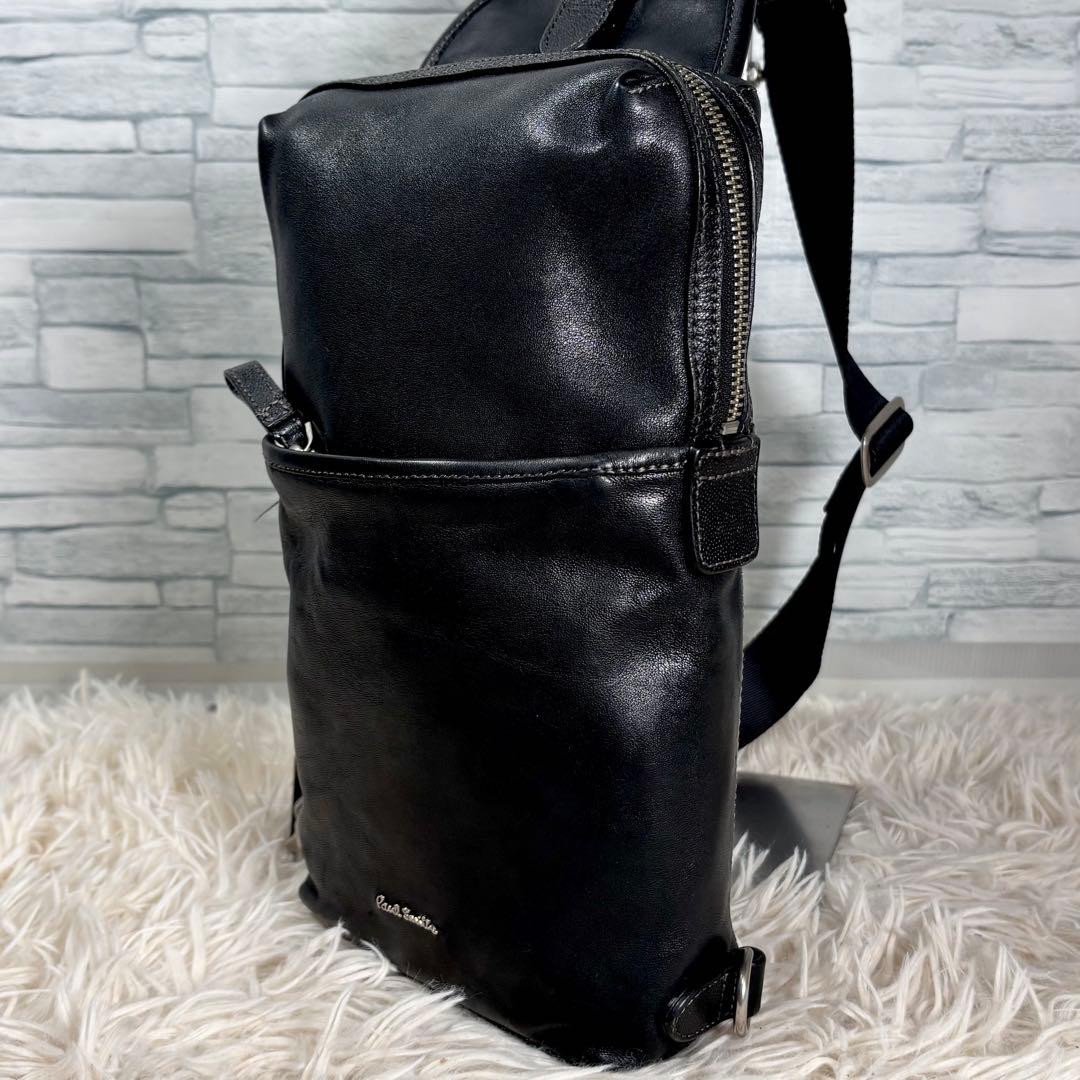 Paul Smith ポールスミス　オールレザー　ボディバッグ　スリングバッグ