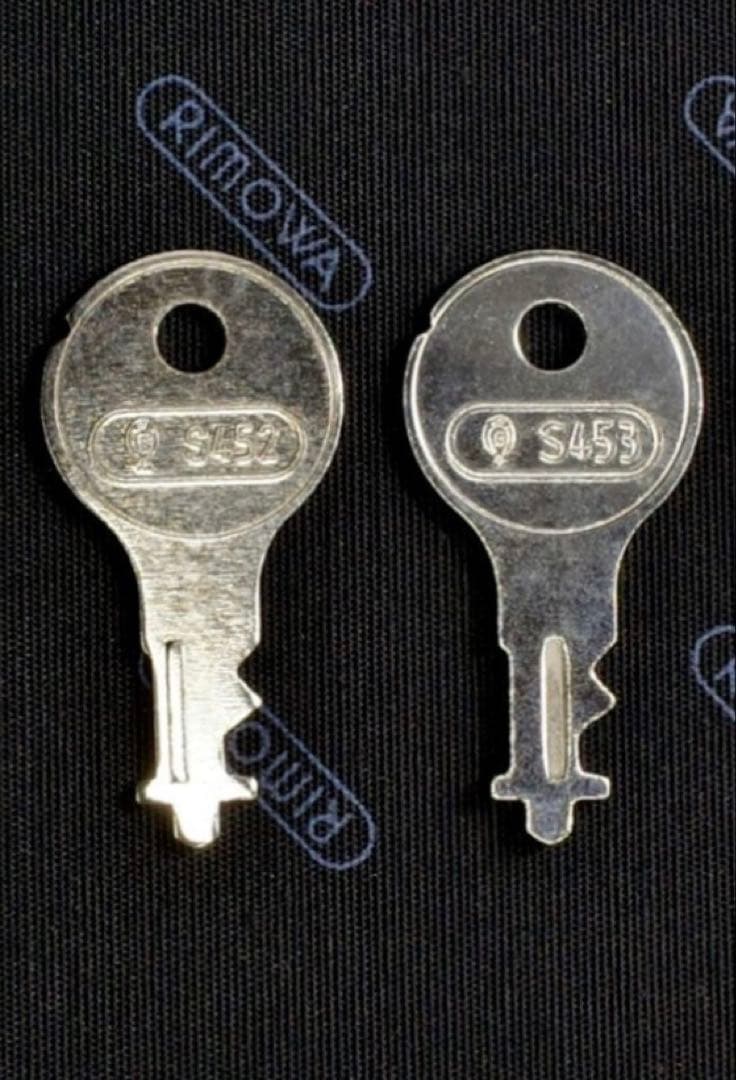 リモワ RIMOWA スーツケース スペアキー - メルカリ