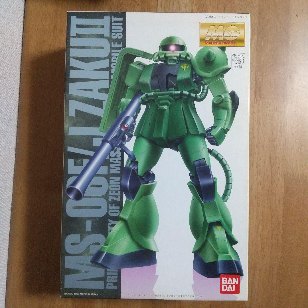 MG 1/100 MS-06F/J ザクII コーティングバージョン ガンダム Amazon | MG 1/100 MS-06F/J ザクII コーティングバージョン (機動戦士