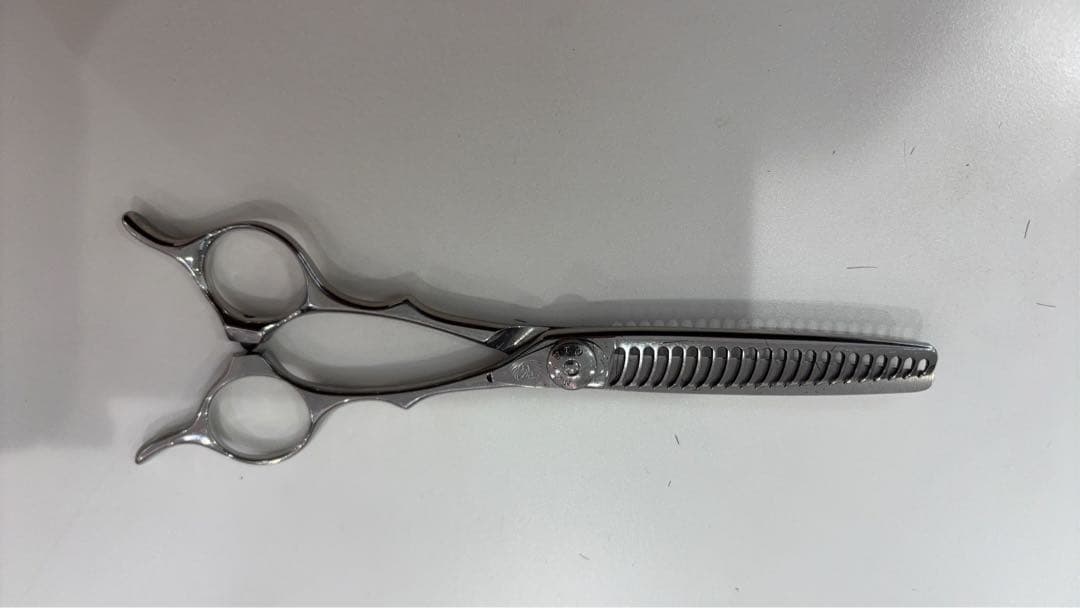 ナルト　naruto scissors 四梳きシェアライン　セニングシザー