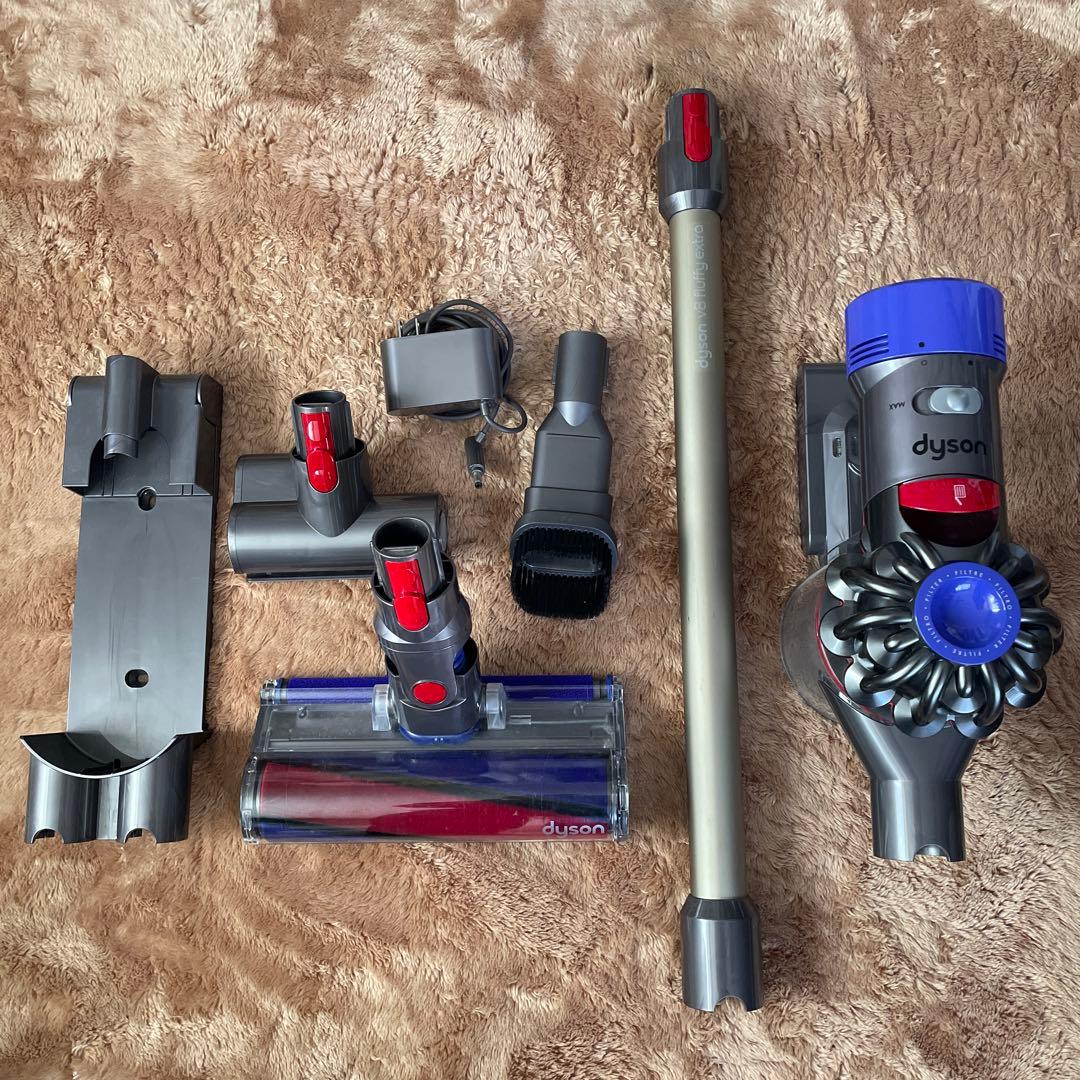 Dyson スティッククリーナー 充電器・ノズル付き