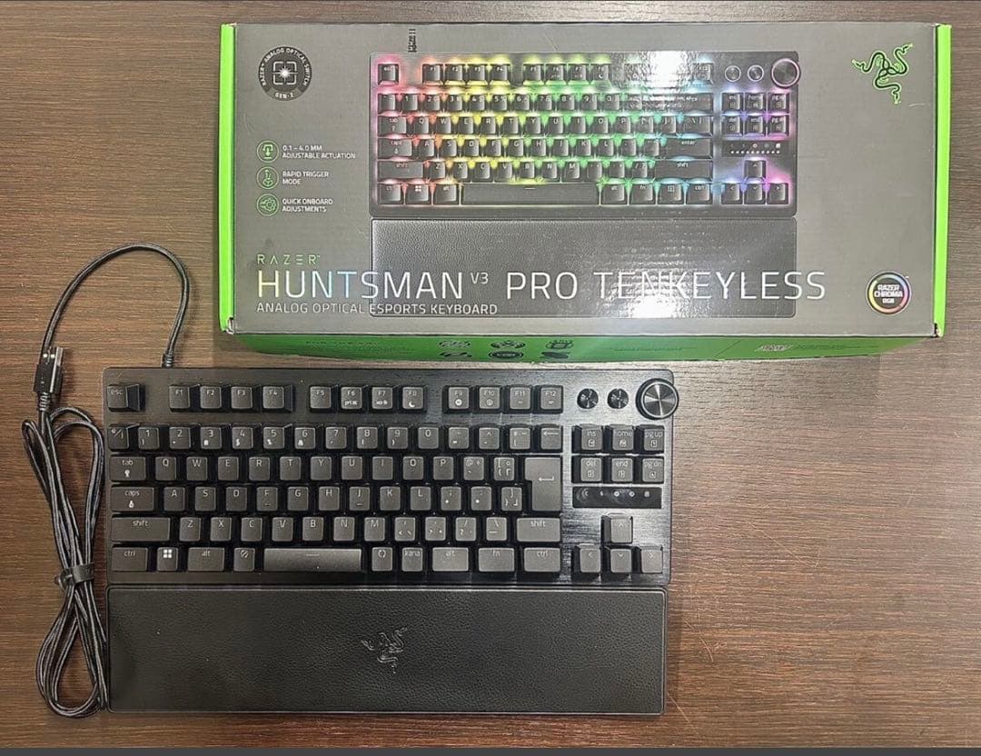 Razer Huntsman V3 Pro TKL リストレストなし Amazon.com: Razer Huntsman V3 Pro Esports Gaming Keyboard: Analog