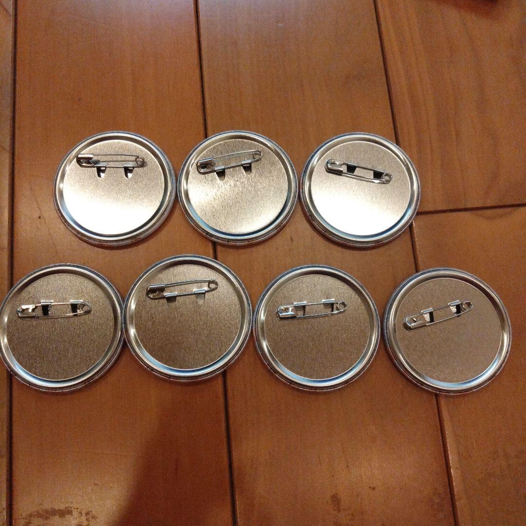 警察学校組 SAKURA卒業Ver. 缶バッジ7個 - メルカリ