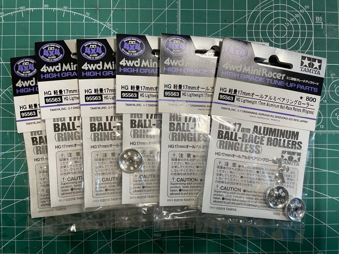 ミニ四駆　軽量17ミリオールベアリングローラー　6袋
