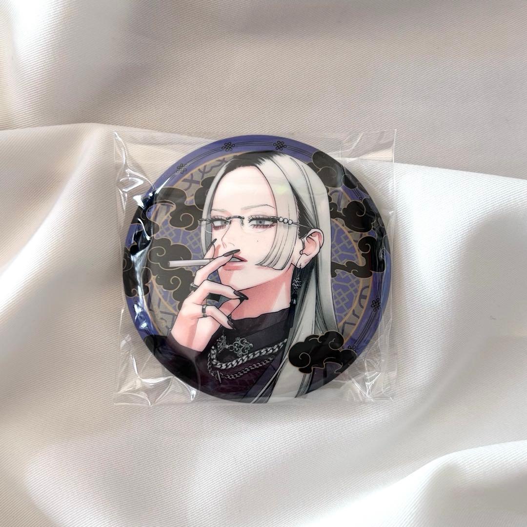 極楽街 タオ チェーン付き缶バッジ - メルカリ