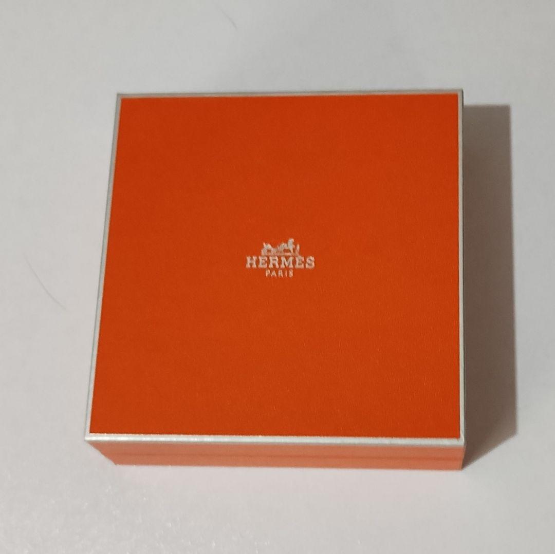 HERMES パフュームボトル　香水ボトル　ネックレス