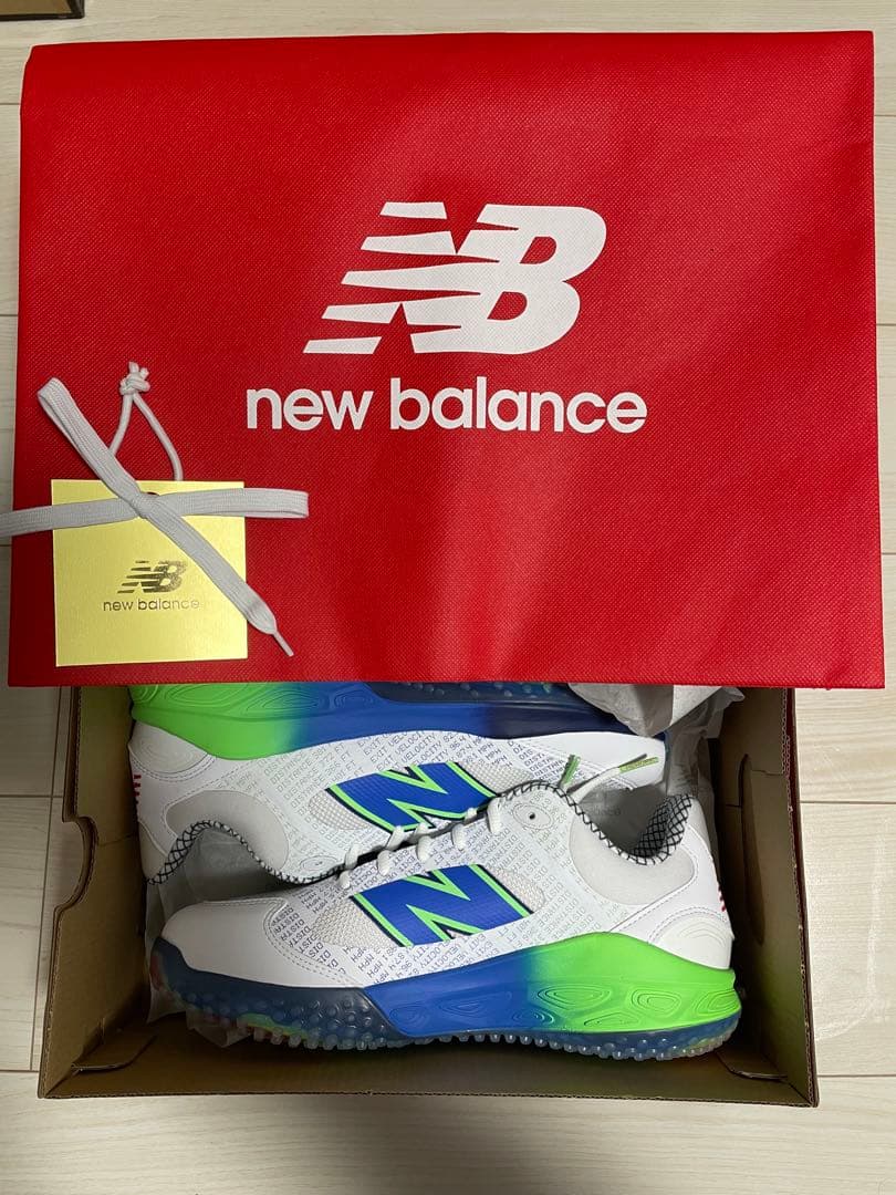 限定 ニューバランス 野球トレーニングシューズ