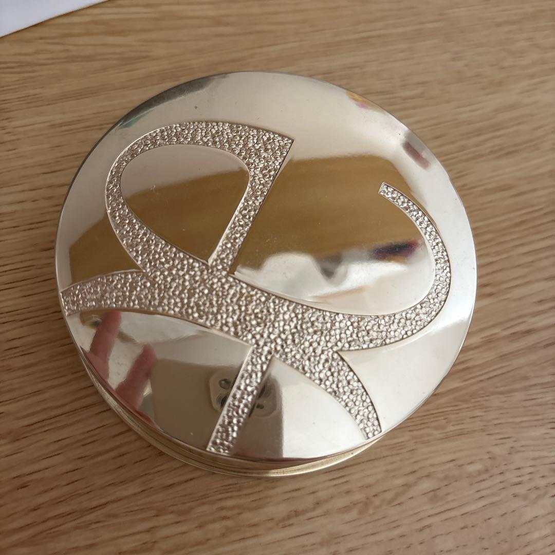 マルチカラー プレストパウダー