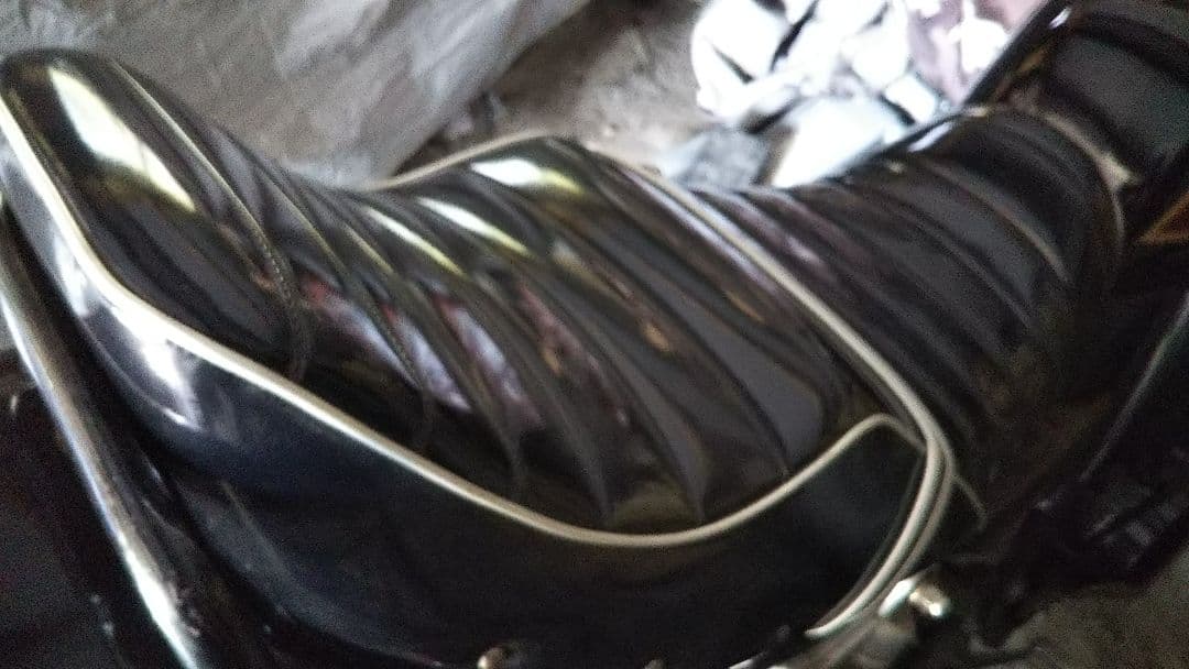 ZRX400 チョビ三段シート - メルカリ