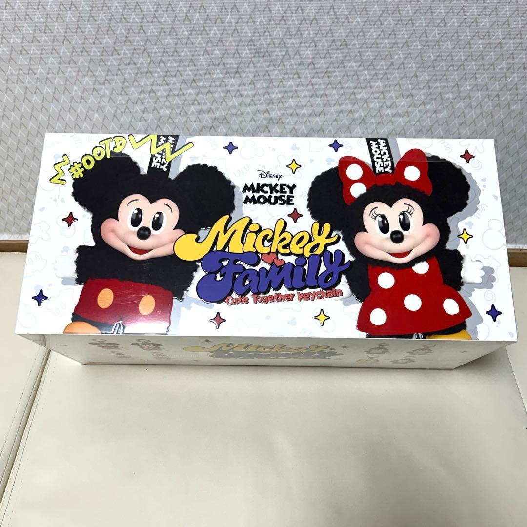 ♡海外限定POPMARTディズニーぬいぐるみキーチェーンアソートBOX（8個