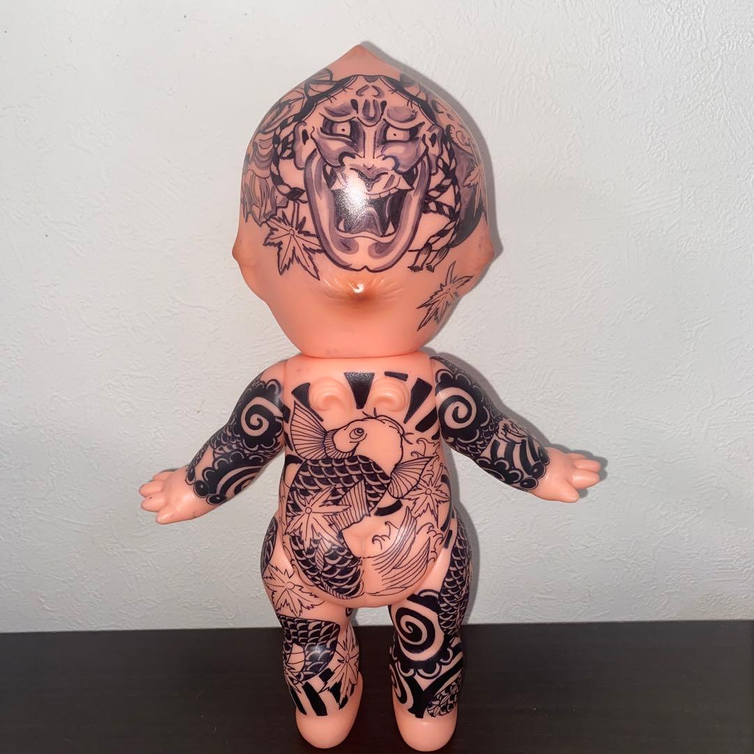 入れ墨キューピー キューピー人形 タトゥー - メルカリ