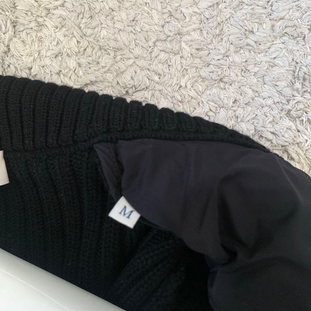 《未使用に近い》モンクレール　ダウンジャケット