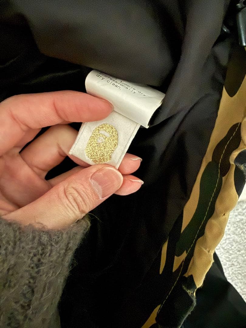 名作 APEスノボジャケットGORE-TEXイエローカモ黄迷彩 - メルカリ