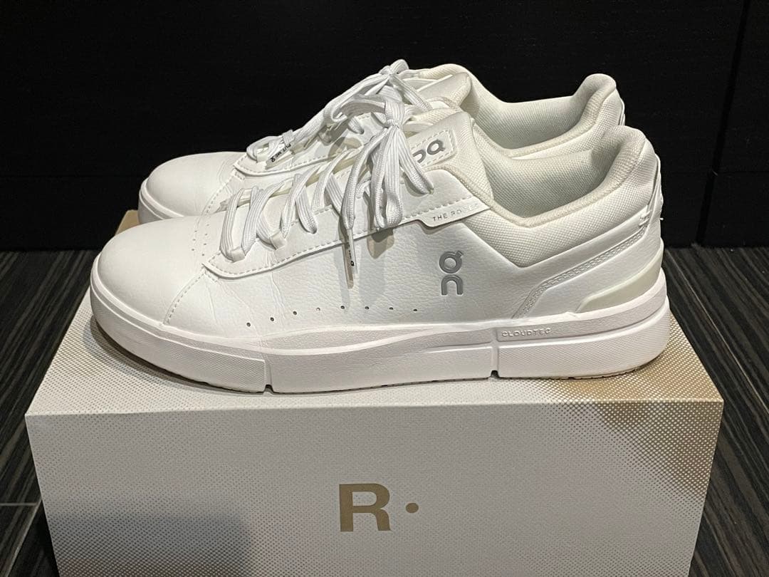 on オン ロジャー アドバンテージ ホワイト スニーカー 26.5cm