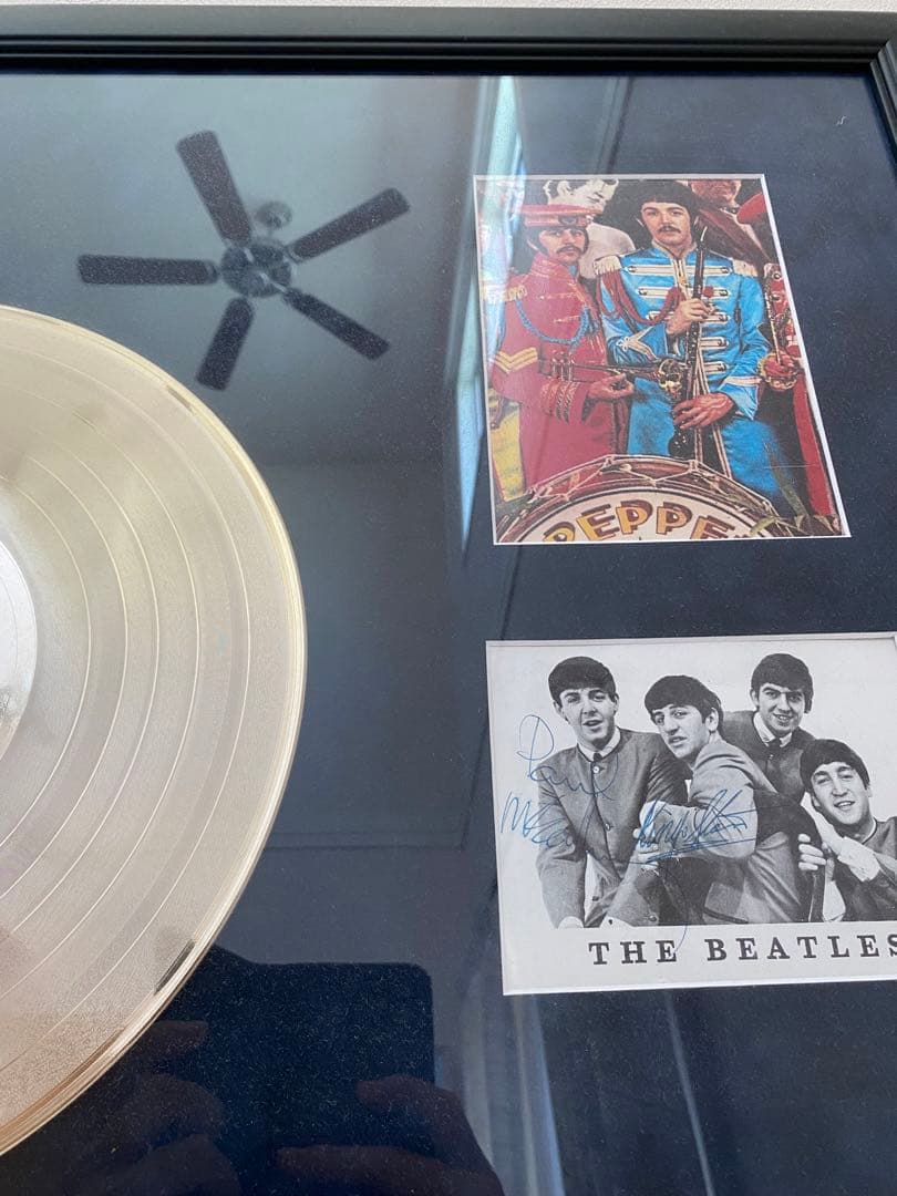 ビートルズ ポール・マッカートニー＆リンゴ・スター直筆サイン入り