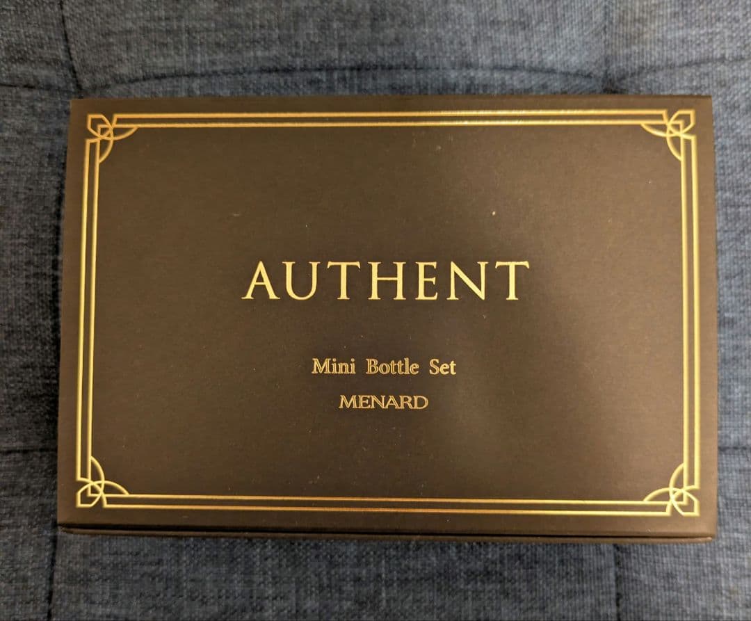 メナード　オーセント　ミニボトル2点セット