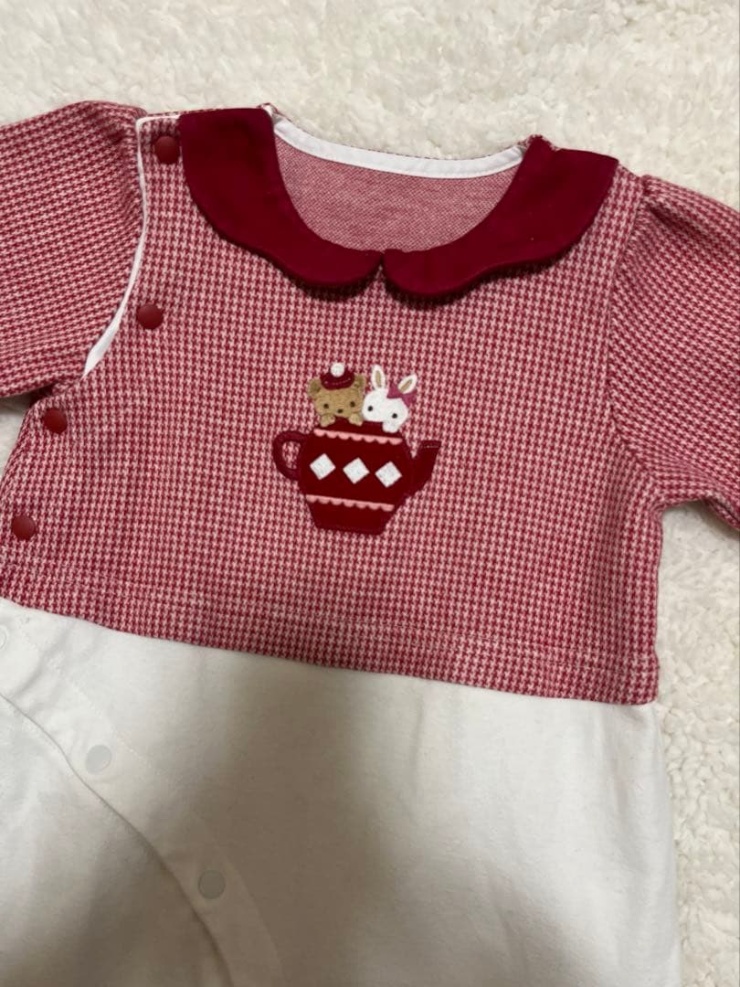 ファミリア 赤と白のチェック柄ロンパース 50-60 - メルカリ