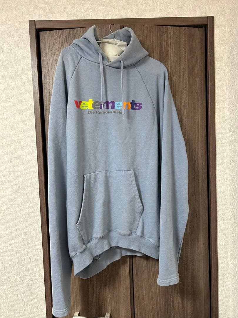 VETEMENTS パーカー 【18ss】 VETEMENTS（ヴェトモン） 18SS Rainbows Unicorn Hooded レインボーズ