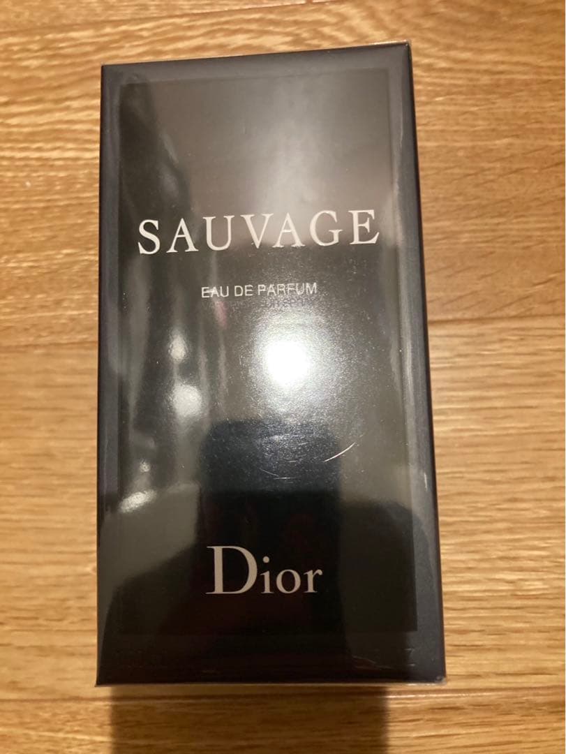 香水(男性用) Dior SAUVAGE EAU DE PARFUM 100ml