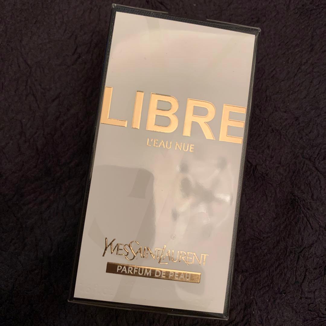 イヴサンローラン　リブレ　オーデトワレ　50ml