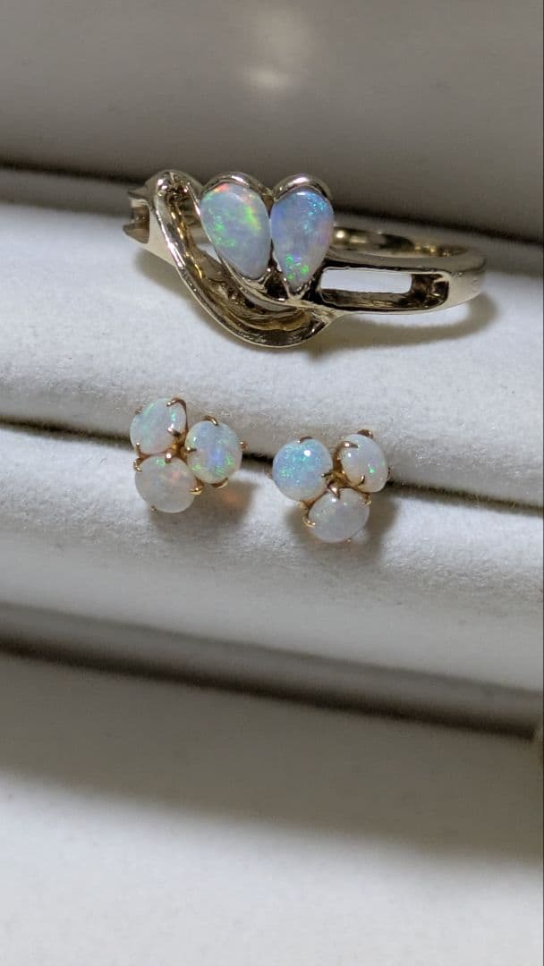 ふ*。様 14KオパールリングとK18オパールピアスセット