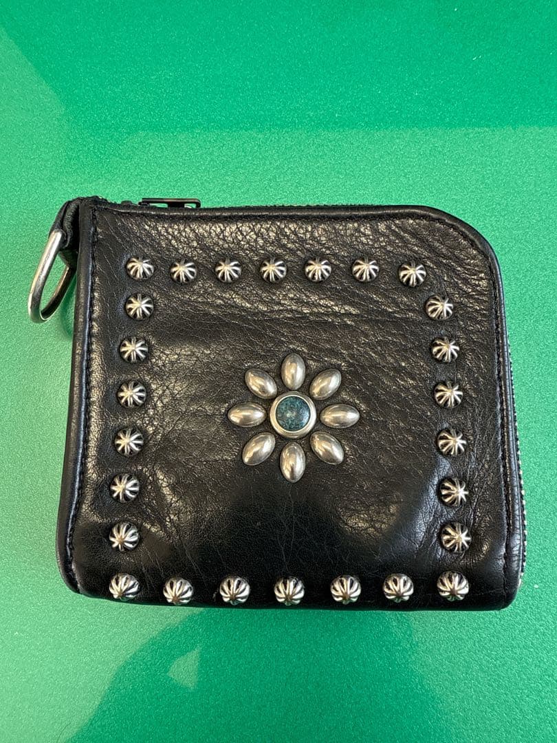 HTC レザースタッズ　L字ファスナー　ウォレット　財布