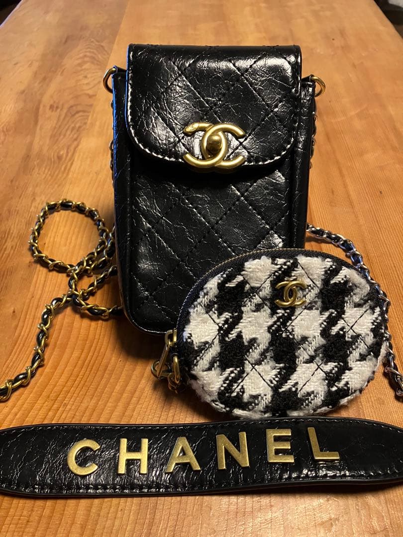非売品】CHANEL シャネル ブラック スマホショルダーバッグ&コイン