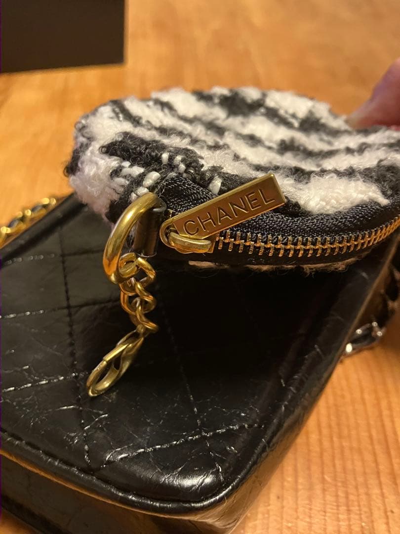 非売品】CHANEL シャネル ブラック スマホショルダーバッグ&コイン
