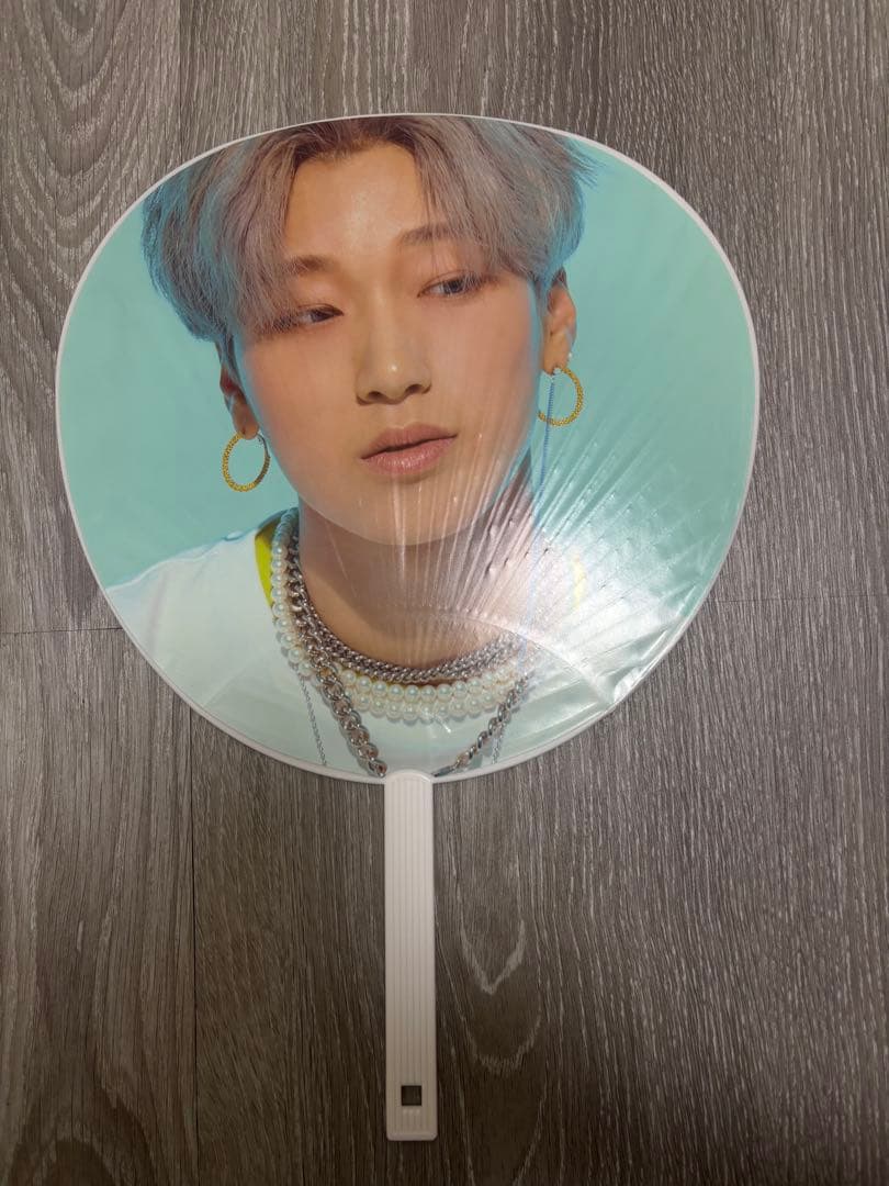 ateez サン うちわ wave - メルカリ